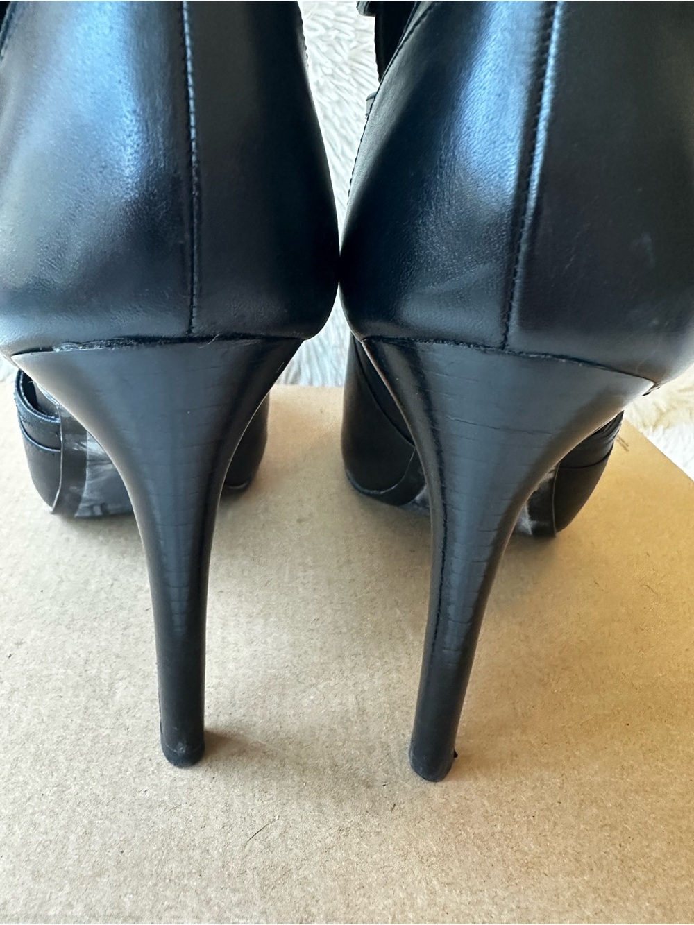 Michael Kors Blaze Women’s Black Peep-Toe High Heel Booties Size: 9 - Picture 6 of 9